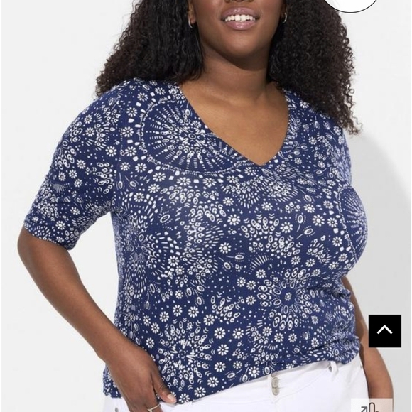 Torrid Favorite Tunic Super Soft blue V-Neck Tee Size 1x - Picture 4 of 11